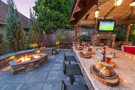 Outdoor Kitchen Bar - Premier Backyard Living