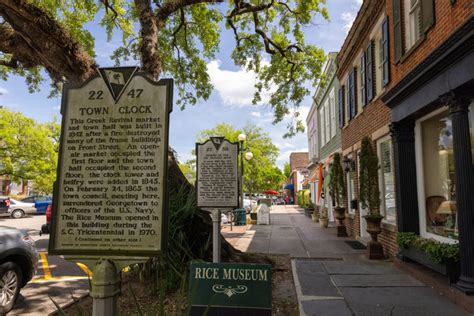 Touring the 3rd Oldest City in South Carolina, Georgetown | Scho & Jo