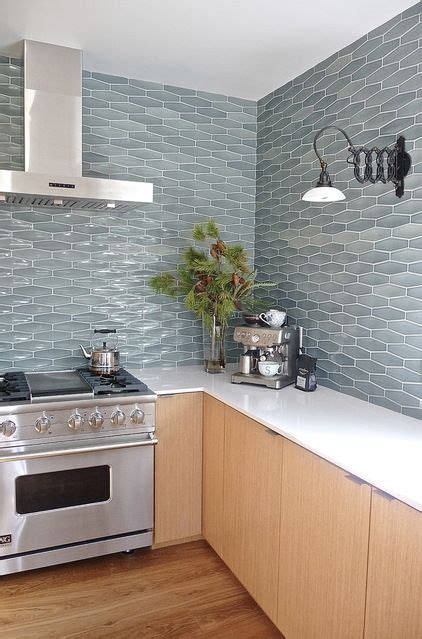 Picture Of ceramic tiles kitchen backsplashes that catch your eye 8