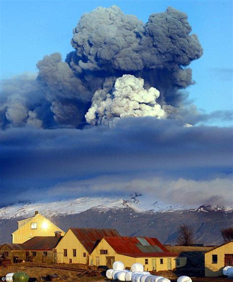 Grimsvotn Eruption (5 pics) | Volcano, Volcanology, Pics