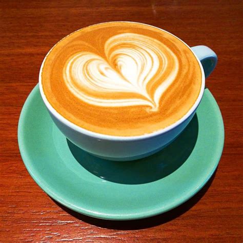 Latte Art Heart | Latte art, Latte art heart, Coffee treats