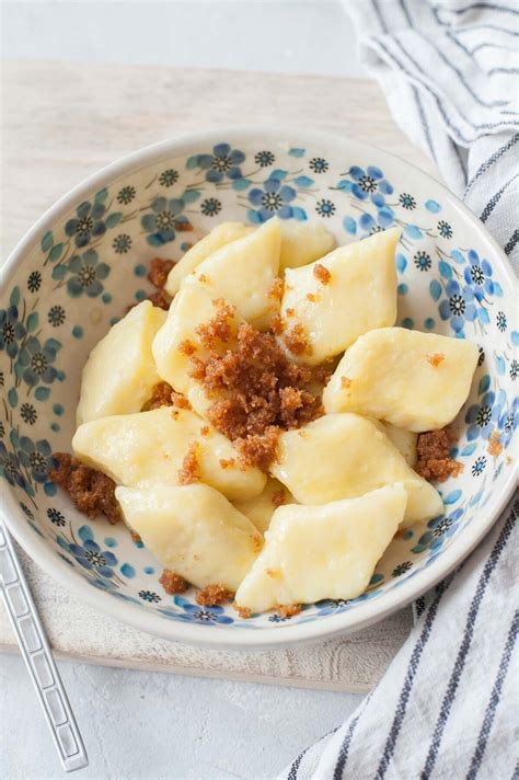 Kopytka (Polish mashed potato dumplings) - Everyday Delicious