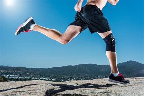 The 10 Best Knee Braces for Running Support - The Manual