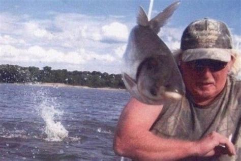 Flying Fish | Funny animals, Animals, Funny images