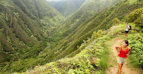 Maui Hiking Trails | Information and Maps on Hikes on Maui