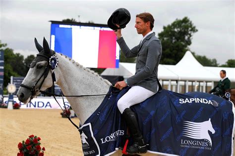 Kevin Staut lands Friday's biggest win in London | World of Showjumping