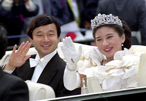 Japan's new emperor Naruhito: A cosmopolitan team player | AP News