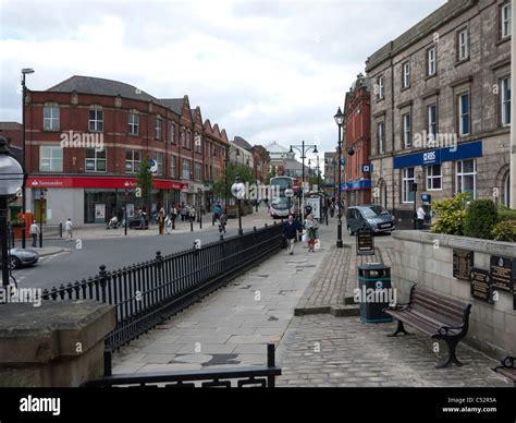 Oldham Town Centre, Oldham, Lancashire, England, UK Stock Photo - Alamy