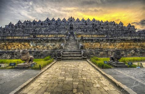 Borobudur Temple Best Historical Places in Indonesia - Gets Ready