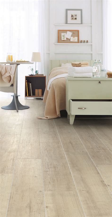 White Oak Vinyl Wide Plank Flooring - Image to u