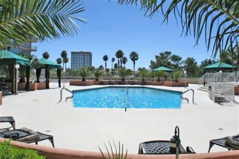 Regency Towers Las Vegas - Condos For Sale and Rent