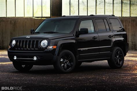 Lifted Blacked Out Jeep Patriot - Image result for jeep patriot black ...