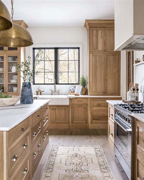 The Comeback of Wood Kitchen Cabinets - Farmhousehub