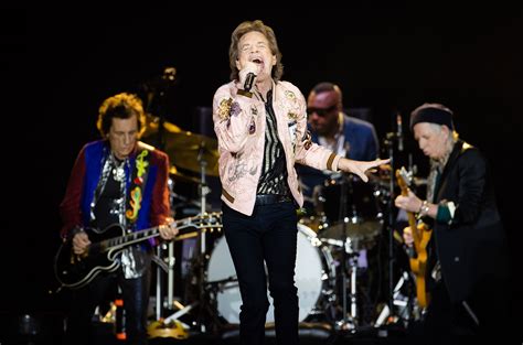 Rolling Stones Announce 60th Anniv. Summer 2022 European Tour Dates ...