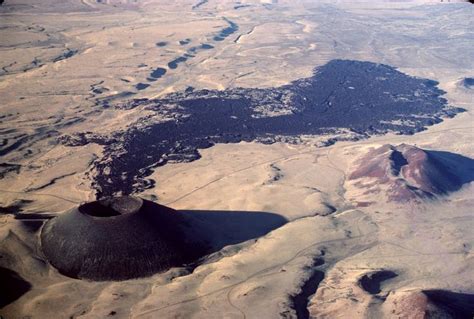 san francisco volcanic field | Volcano, Northern arizona, Natural landmarks