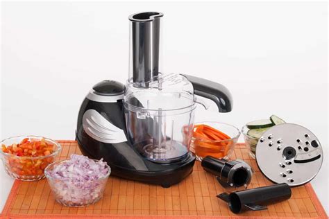 Food Processor Brands - What Are The Popular Ones? - Kitchen Seer