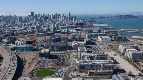 UCSF Medical Center at Mission Bay - William McDonough + Partners