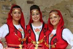 16 idee su Traditional Albanian Clothing | arte ragazzo, abiti ...