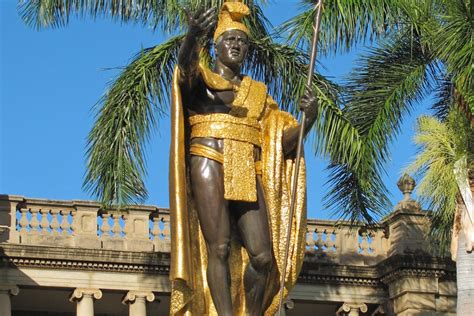 The Statue of King Kamehameha Information & More | Oahu Hawaii