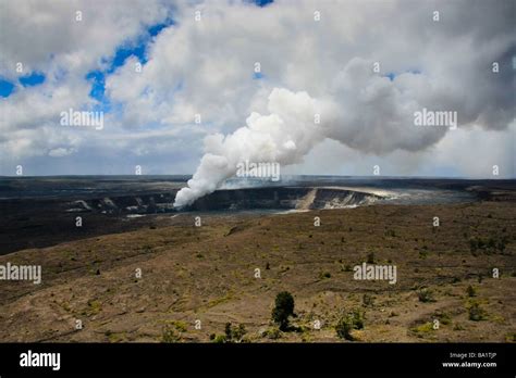 Halemaumau Crater - as seen from Halema'uma'u Crater Overlook along ...