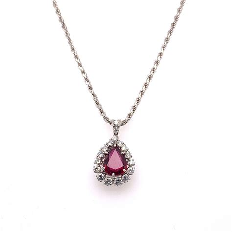 Red Diamond Necklace Jewelry Buyers Dallas | Jewelry Buyers Dallas