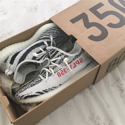 Yeezy 350 v2 Zebra | Ultimate Guide | Legit Check | Laced | Trainers