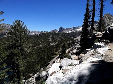 Crystal Lake Hike in the Mammoth Lakes Basin, California