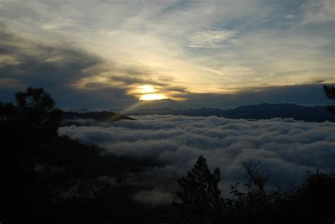 Creative Arts: Kiltepan Sunrise (Sagada)