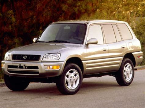 1999 Toyota RAV4 Specs, Safety Rating & MPG - CarsDirect