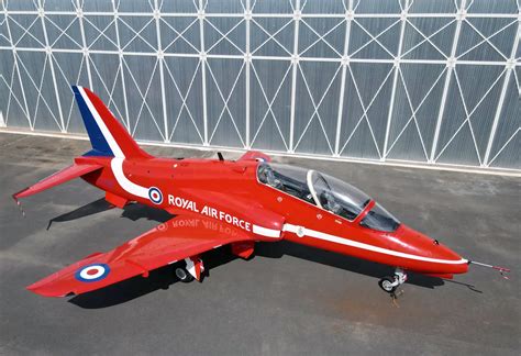 RED ARROWS Hawk XX260 | Ulster Aviation Society