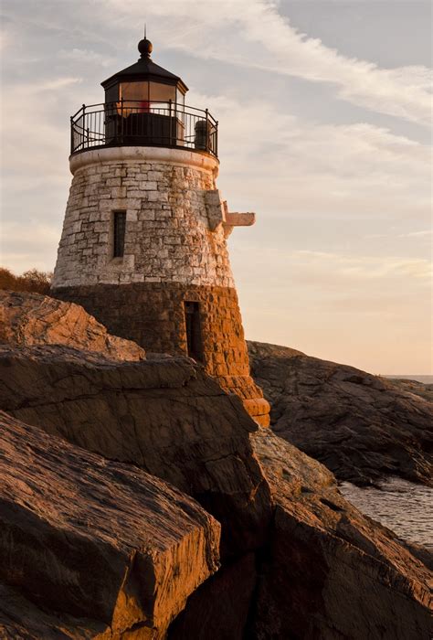 Castle Hill Lighthouse | Castle hill lighthouse, Lighthouse, Lighthouse ...