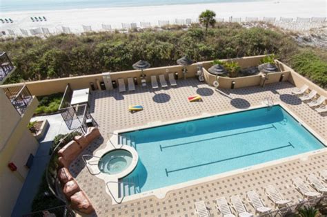 Wyndham Garden - Fort Walton Beach FL | Beachfront Luxury Hotel