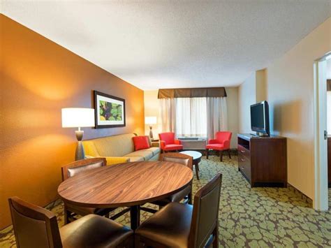 Hilton Garden Inn Orlando Seaworld in Orlando (FL) - Room Deals, Photos ...