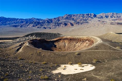 Ubehebe Crater | Time for a Hike