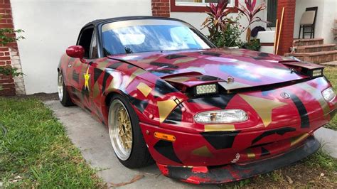 At $2,500, Is This Custom 1992 Mazda MX-5 Miata a Book You Don’t Judge ...