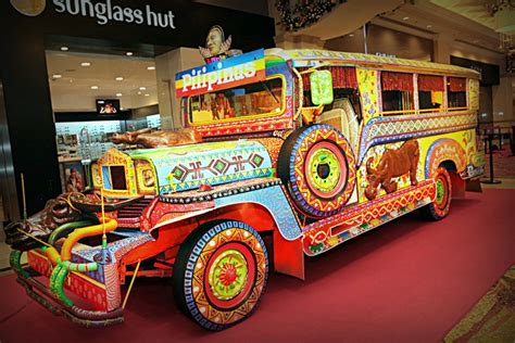 Jeepneys: souped-up rides from the Philippines / Boing Boing