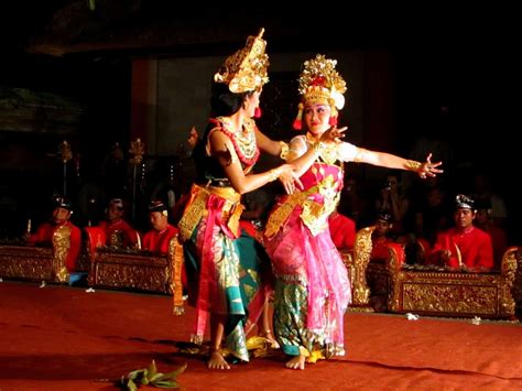 Traditional Balinese Dance in Ubud - Adventurous Kate