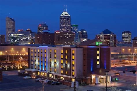 15 Closest Hotels to Lucas Oil Stadium in Indianapolis | Hotels.com