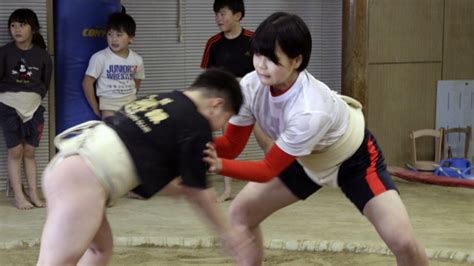 FEATURE: 14-yr-old girl wrestler inspired by men's iconic sumo venue