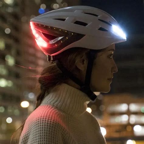 Lumos Smart Bike Helmet with Wireless Turn Signals For Better Safety ...