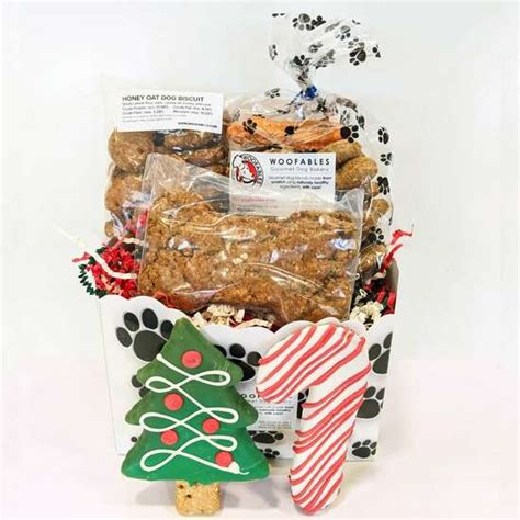 Luxury Christmas Dog Treat Gift Basket » Pampered Paw Gifts