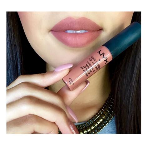 Ale Hdz on Instagram: “Sunday's Lips 💋 @nyxcosmetics soft matte lip ...