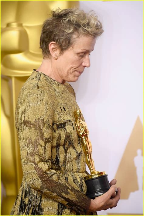 Frances McDormand Explains What an 'Inclusion Rider' is Backstage at ...