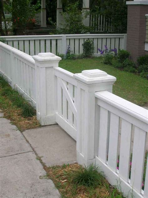 Review Of Front Yard Fence Ideas For Privacy References