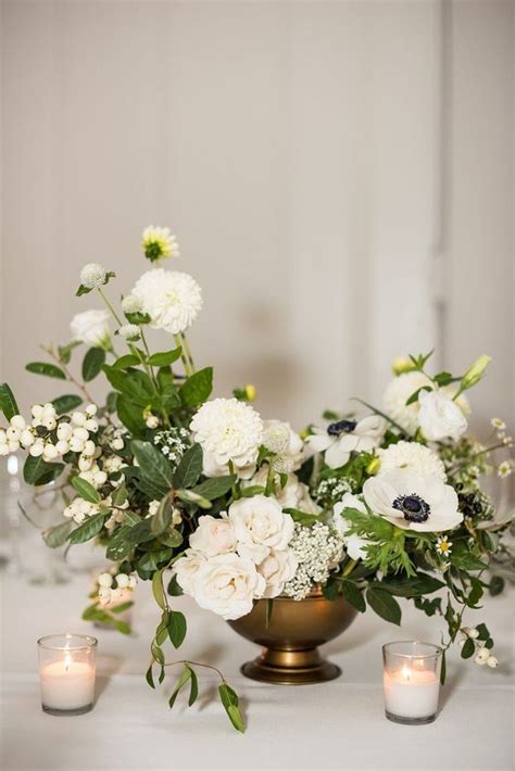 33 Chic Anemone Wedding Centerpieces That Inspire - Weddingomania