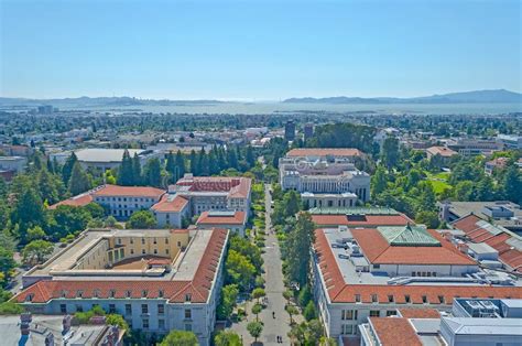 Aerial View of Berkeley University Campus and San Francisco Bay Stock ...