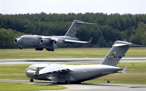 C 17 Globemaster III at McGuire Air Force Base Wallpapers | HD ...