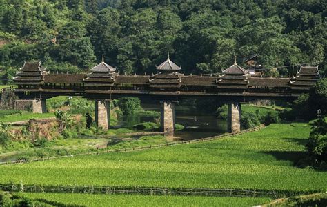 Chengyang Bridge, China | Beautiful places to visit, Beautiful places ...