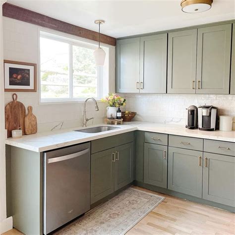 12 Kitchen Color Trends That Are Hot Right Now | The Family Handyman