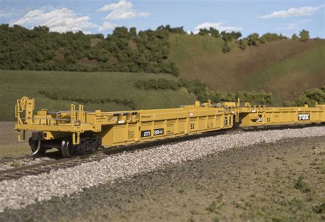 ATLAS 20 004 610 PROVIDENCE & WORCESTER WRWK 53' Articulated Well Car ...